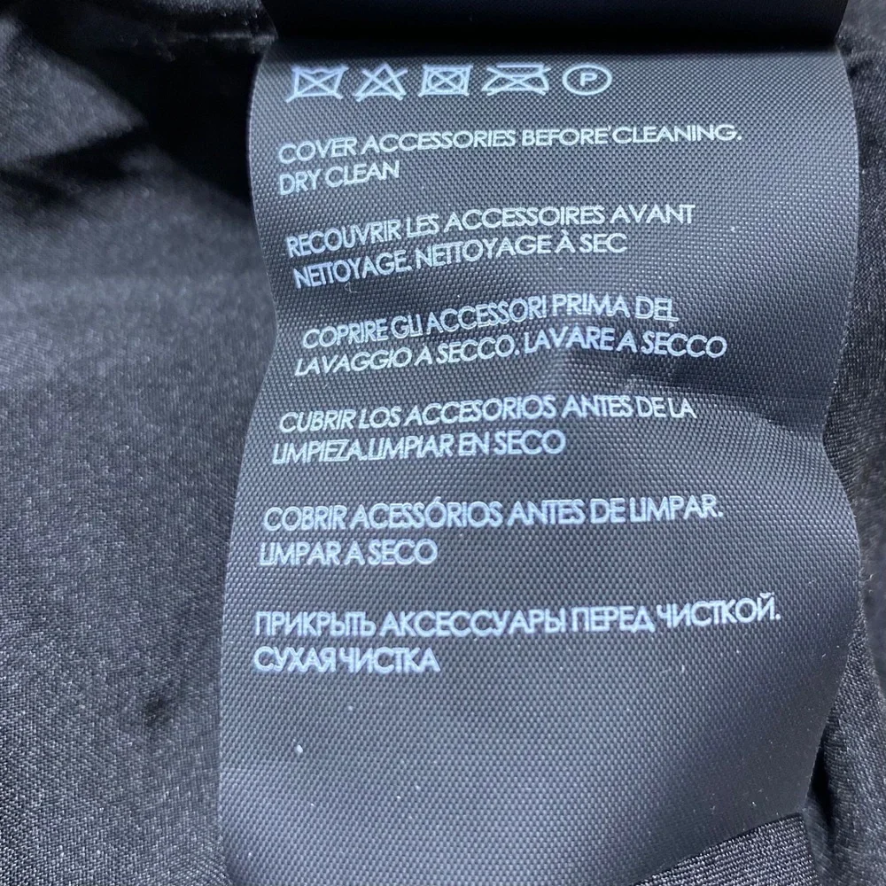 Club Monaco bnwt club